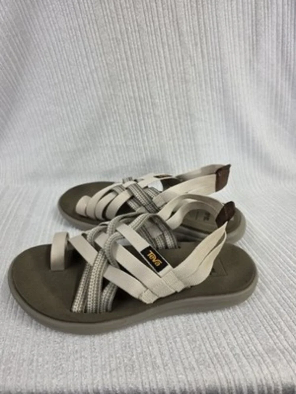Teva woman's Strappy Sandals Slip-On Striped Beige/Gray/Olive US 6 EU 37